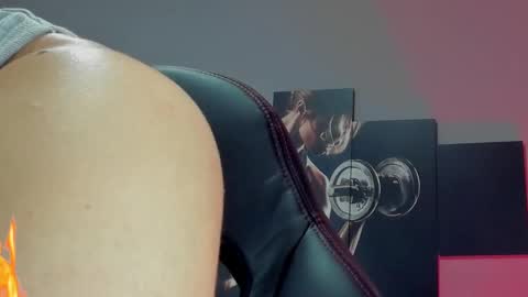 Snapshot of david_jons7 chatting on March 2025 02:55:02 AM David Jons online show from March 2025 02:55:02 AM