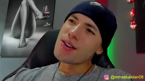 Snapshot of david_jons7 chatting on December 2025 11:30:02 AM David Jons online show from December 2025 11:30:02 AM