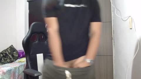 Snapshot of david_smit_ chatting on March 2025 06:26:02 PM david smit online show from March 2025 06:26:02 PM