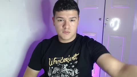 Snapshot of david_smit_ chatting on October 2025 06:28:01 PM david smit online show from October 2025 06:28:01 PM