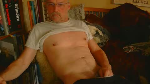 Snapshot of davidbo_no1 chatting on November 2025 07:07:03 AM David online show from November 2025 07:07:03 AM