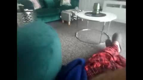 davidf75 online show from October 2025 07:39:01 AM