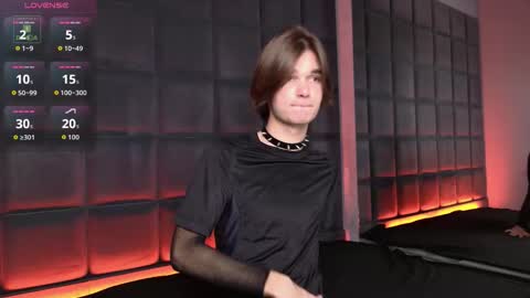 DAVID online show from November 2025 03:24:02 PM