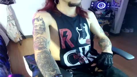   online show from December 2024 01:08:01 AM