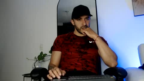 Snapshot of daviid_owl chatting on August 2026 03:19:01 AM daviid owl online show from August 2026 03:19:01 AM