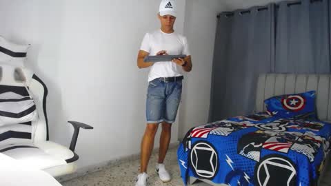 David Angel online show from February 2025 03:53:01 AM