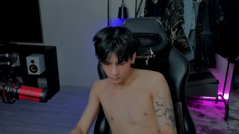 davis online show from February 2025 07:26:01 AM