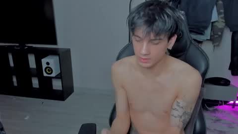 davis online show from March 2025 07:37:02 AM