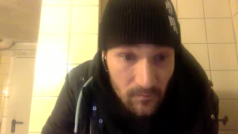 davocolours1112 online show from February 2026 11:09:01 PM
