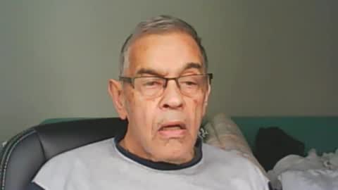 Snapshot of davygravy chatting on May 2026 12:40:02 AM davygravy online show from May 2026 12:40:02 AM