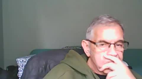 Snapshot of davygravy chatting on June 2026 04:14:02 AM davygravy online show from June 2026 04:14:02 AM