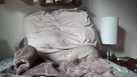 dawg_888 online show from February 2025 01:51:02 PM