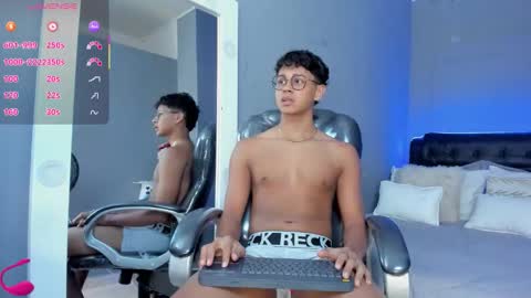 Snapshot of dawn_16 chatting on November 2025 09:27:02 PM dawn_16 online show from November 2025 09:27:02 PM