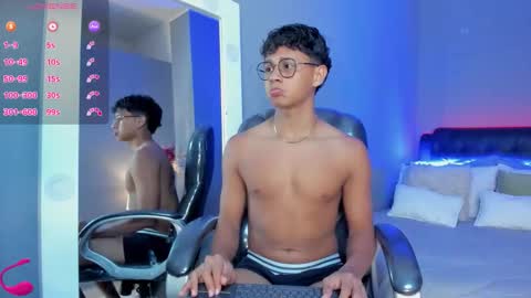 Snapshot of dawn_16 chatting on November 2025 10:10:02 PM dawn_16 online show from November 2025 10:10:02 PM