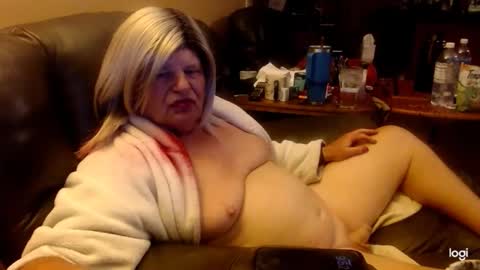 dawndoesall online show from May 2026 02:52:01 AM