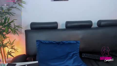 Dayanne online show from December 2025 11:56:01 PM