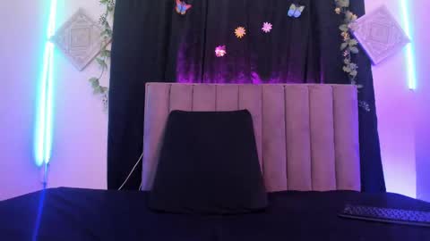 Snapshot of dayanroux chatting on October 2025 01:08:01 PM dayanroux online show from October 2025 01:08:01 PM