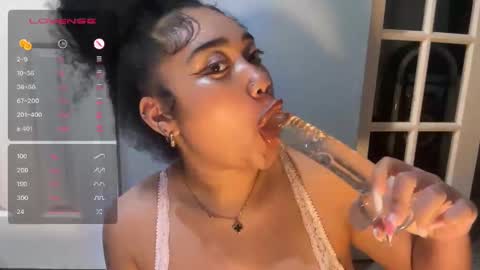 dayqueen1 online show from September 2025 09:11:02 AM