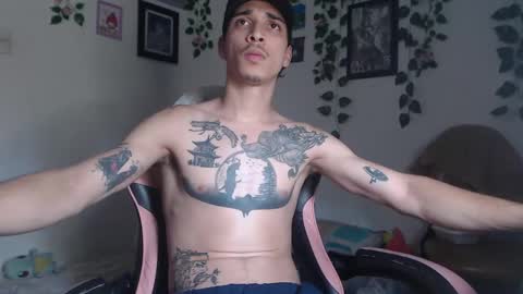 dazzayy online show from December 2024 08:36:02 PM