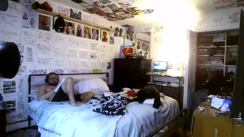 dbeamon92 online show from March 2026 06:04:02 PM