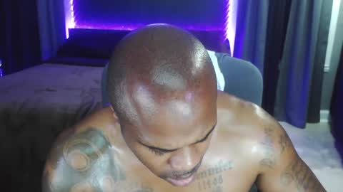 DCrush online show from December 2024 09:57:01 AM