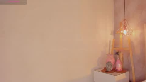 dea_athenea online show from September 2025 09:26:01 PM