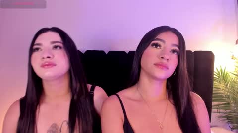 dea_athenea online show from October 2025 03:00:01 PM