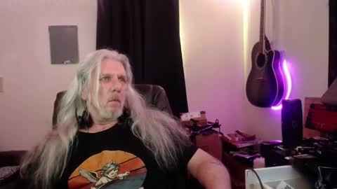 deaconoddeye online show from December 2025 09:22:02 PM