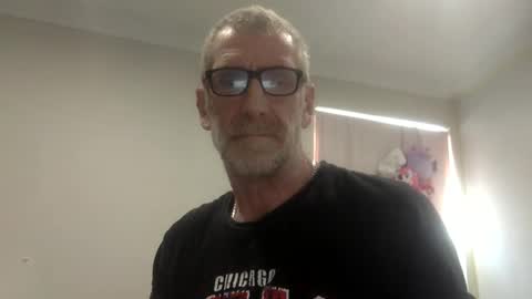 Snapshot of deanofflove221000 chatting on September 2025 04:12:01 AM deanofflove221000 online show from September 2025 04:12:01 AM