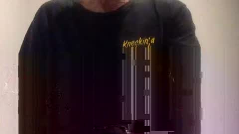 Snapshot of deanofflove221000 chatting on September 2025 03:05:01 PM deanofflove221000 online show from September 2025 03:05:01 PM