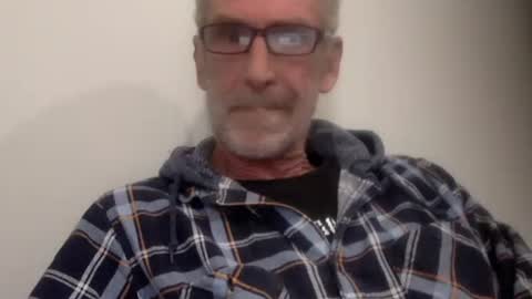 Snapshot of deanofflove221000 chatting on October 2025 05:38:01 AM deanofflove221000 online show from October 2025 05:38:01 AM