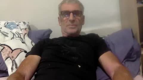 Snapshot of deanofflove221000 chatting on November 2025 05:51:02 PM deanofflove221000 online show from November 2025 05:51:02 PM