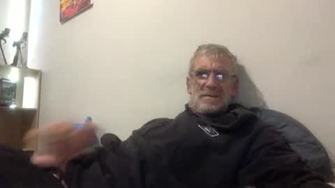 Snapshot of deanofflove221000 chatting on February 2026 01:13:01 AM deanofflove221000 online show from February 2026 01:13:01 AM