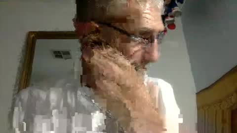 Snapshot of deanofflove221000 chatting on February 2026 10:15:02 AM deanofflove221000 online show from February 2026 10:15:02 AM