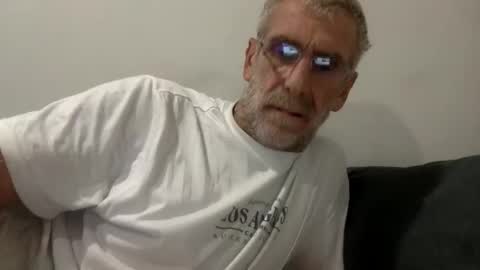 Snapshot of deanofflove221000 chatting on March 2026 02:50:02 AM deanofflove221000 online show from March 2026 02:50:02 AM