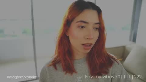 NINA   30OFF online show from October 2025 02:36:01 PM