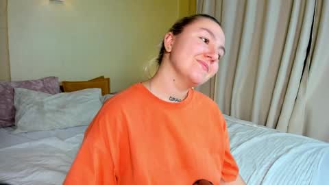 Snapshot of debbie_taylor chatting on December 2024 08:05:01 PM Debbie Mon Tue Fri Sun Sat GMT 3 1000am - 0400pm online show from December 2024 08:05:01 PM