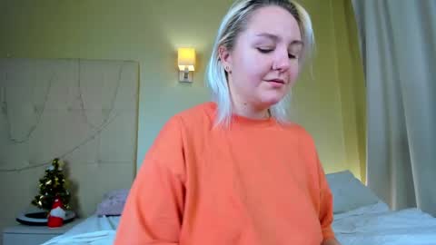 Snapshot of debbie_taylor chatting on December 2024 06:52:02 PM Debbie Mon Tue Fri Sun Sat GMT 3 1000am - 0400pm online show from December 2024 06:52:02 PM