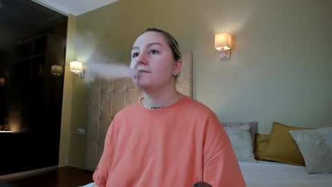 Snapshot of debbie_taylor chatting on December 2024 07:00:02 PM Debbie Mon Tue Fri Sun Sat GMT 3 1000am - 0400pm online show from December 2024 07:00:02 PM