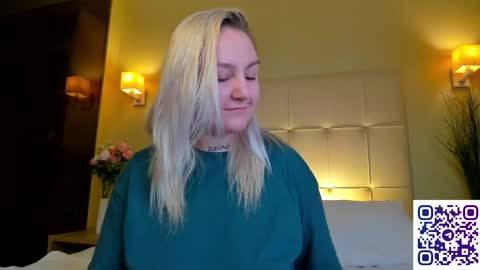 Snapshot of debbie_taylor chatting on October 2025 05:11:01 PM Debbie Mon Tue Fri Sun Sat GMT 3 1000am - 0400pm online show from October 2025 05:11:01 PM