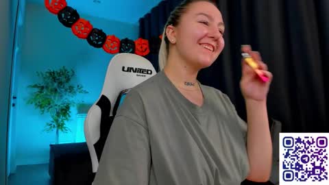 Snapshot of debbie_taylor chatting on October 2025 03:24:02 PM Debbie Mon Tue Fri Sun Sat GMT 3 1000am - 0400pm online show from October 2025 03:24:02 PM