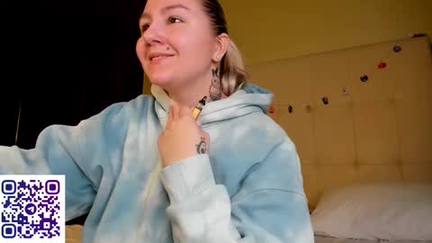 Snapshot of debbie_taylor chatting on November 2025 05:12:02 PM Debbie Mon Tue Fri Sun Sat GMT 3 1000am - 0400pm online show from November 2025 05:12:02 PM