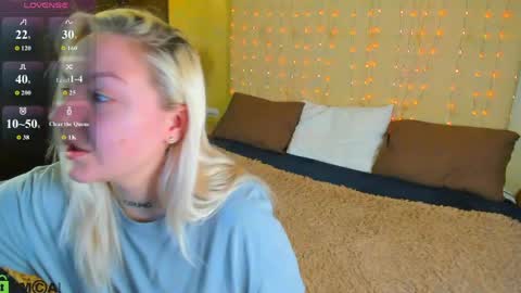 Snapshot of debbie_taylor chatting on April 2026 05:26:02 PM Debbie Mon Tue Fri Sun Sat GMT 3 1000am - 0400pm online show from April 2026 05:26:02 PM