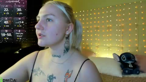 Snapshot of debbie_taylor chatting on May 2026 05:20:01 PM Debbie Mon Tue Fri Sun Sat GMT 3 1000am - 0400pm online show from May 2026 05:20:01 PM