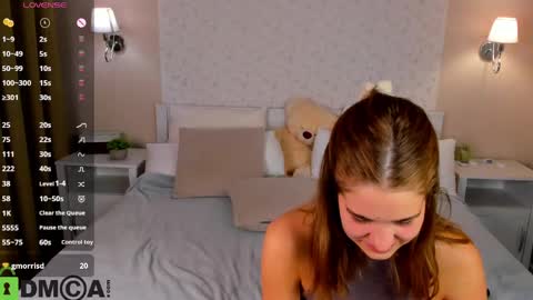 Jennifer online show from May 2026 12:29:02 AM