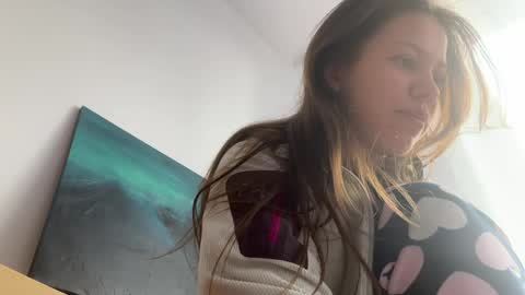 debbiii online show from April 2026 10:13:01 AM