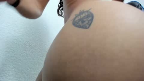  Dbora  online show from February 2025 06:16:01 PM