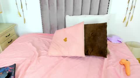 Debora online show from February 2025 02:26:01 PM