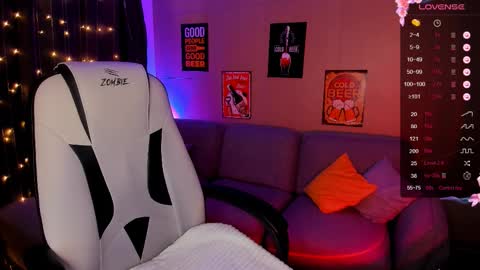 Debora online show from October 2025 02:31:02 AM