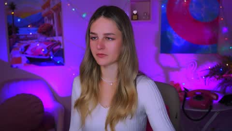 Debora online show from December 2024 04:01:02 AM